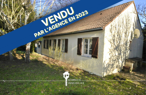 Maison de plain pieds, centre bourg St Maurice les Brousses