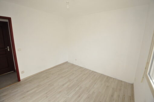 Maison à Louer Sur Boisseuil de 2011 avec 4 chambres de 107m², de plain pieds – Image 6