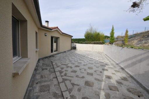 Maison à Louer Sur Boisseuil de 2011 avec 4 chambres de 107m², de plain pieds – Image 21