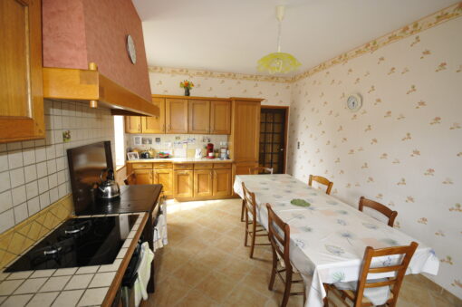 Grande maison en pierre avec grange proche Le VIGEN – Image 19