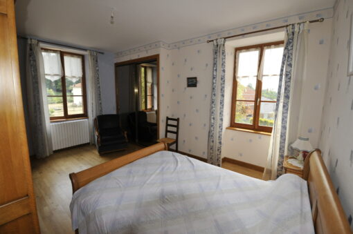 Grande maison en pierre avec grange proche Le VIGEN – Image 35