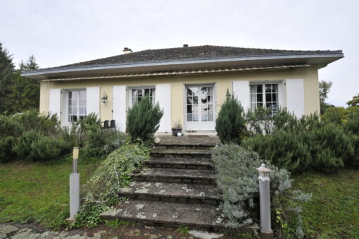 Maison avec Sous sol sur Feytiat sur Grand Terrain