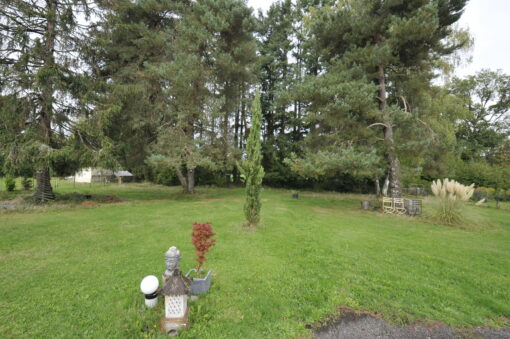 Maison avec Sous sol sur Feytiat sur Grand Terrain – Image 8