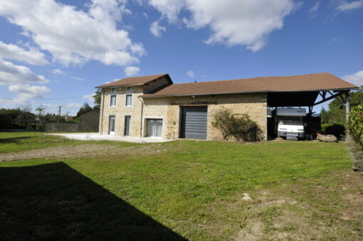 Propriété en Pierre avec Dépendances sur St paul – Image 14