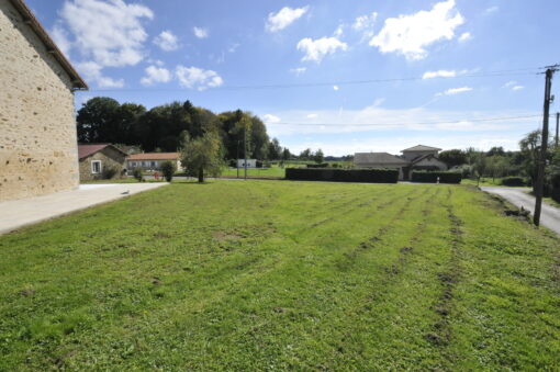 Propriété en Pierre avec Dépendances sur St paul – Image 13