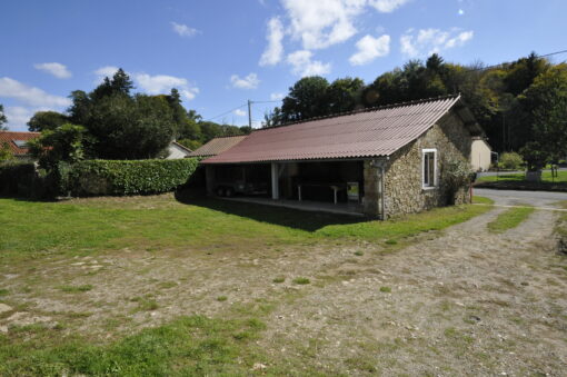 Propriété en Pierre avec Dépendances sur St paul – Image 21