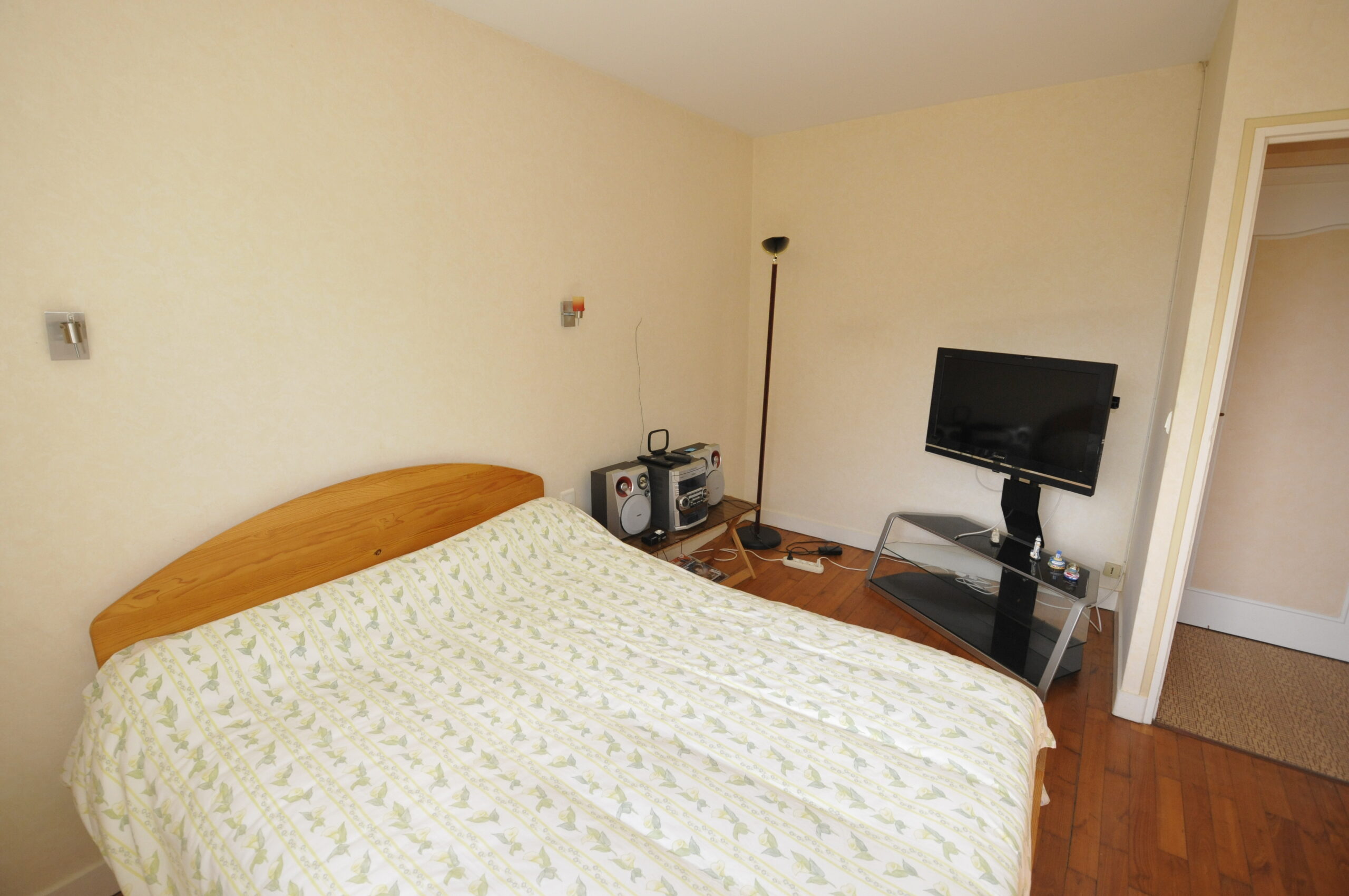 Maison à Louer 115 m² habitable Condat Sur Vienne, au calme – Image 23