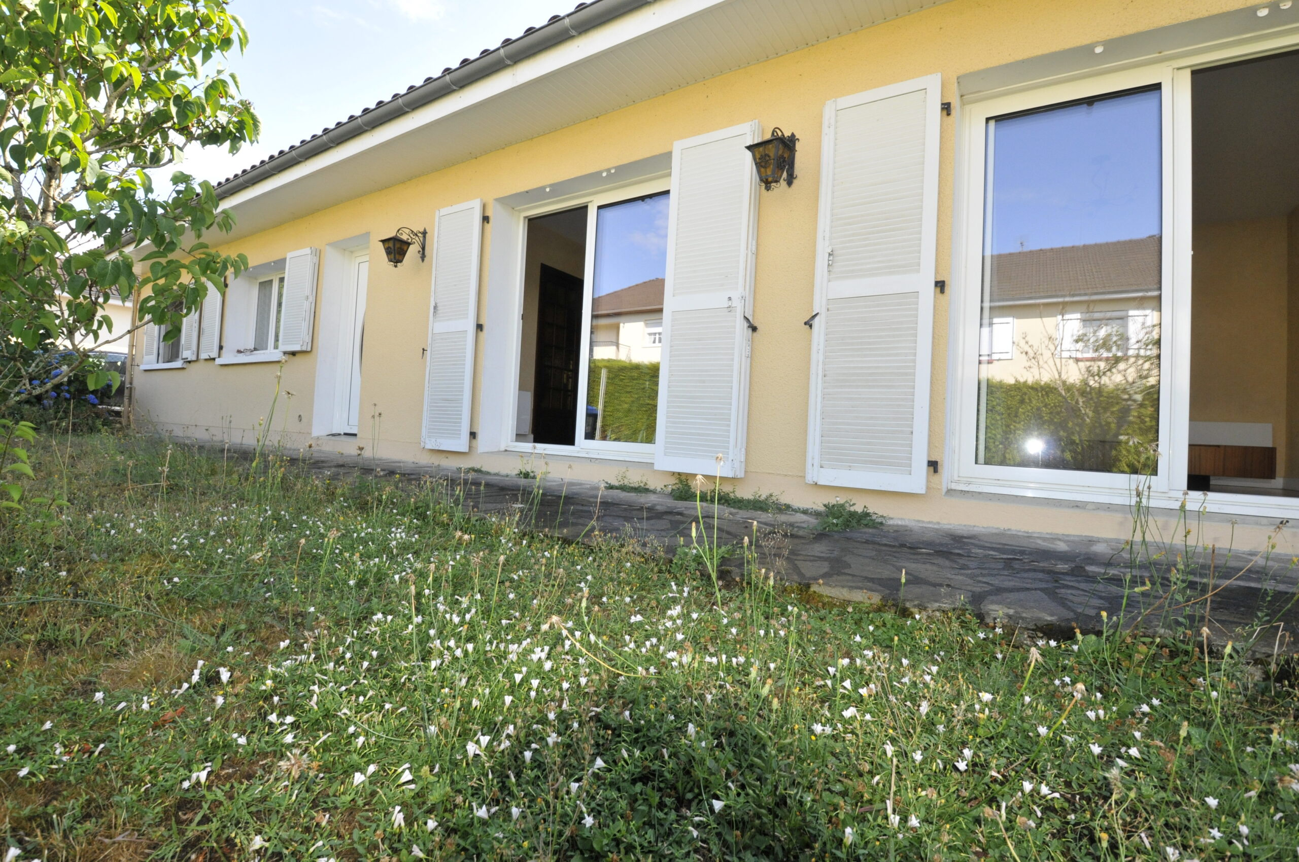 Maison à Louer 115 m² habitable Condat Sur Vienne, au calme – Image 4