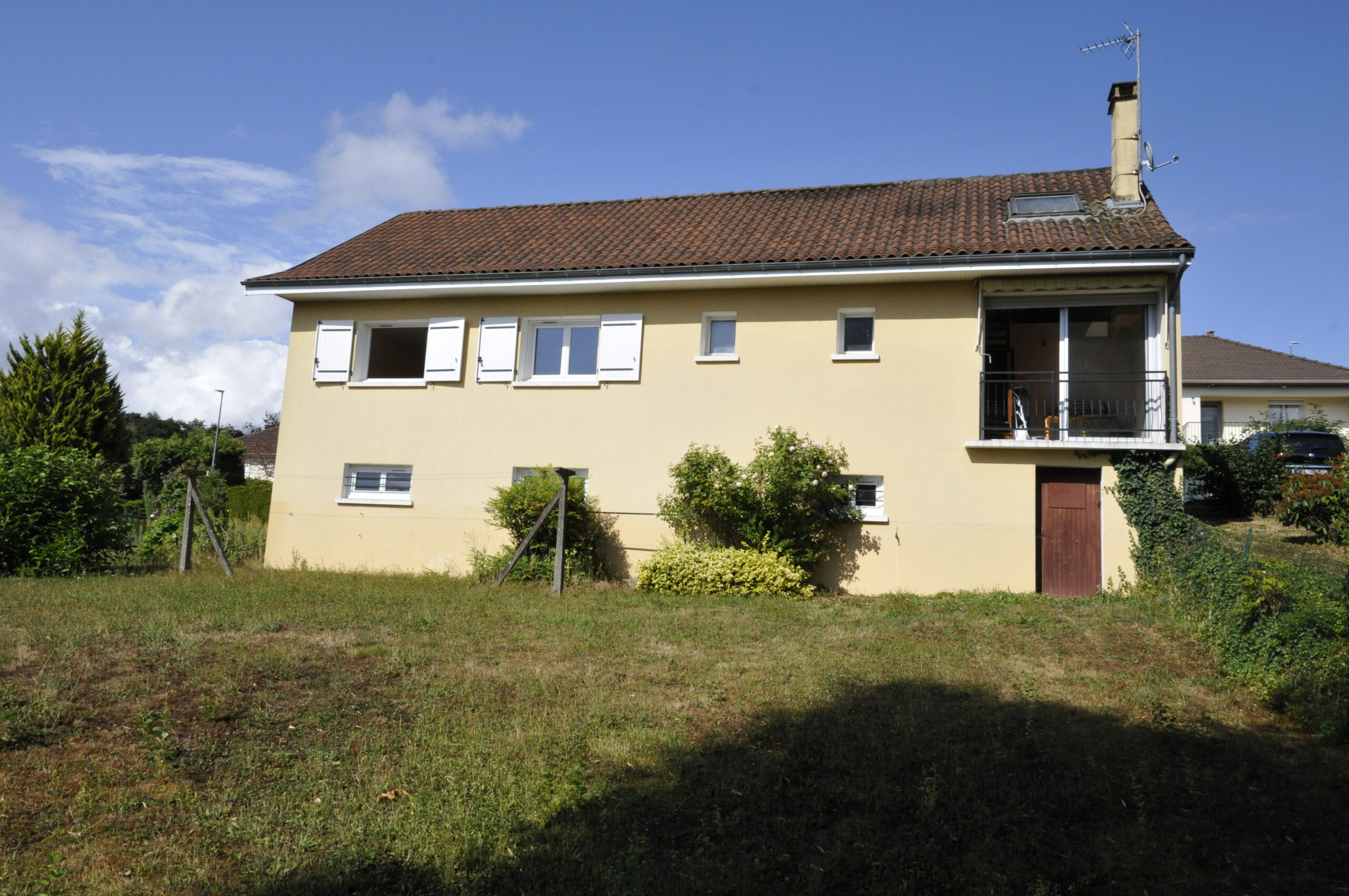 Maison à Louer 115 m² habitable Condat Sur Vienne, au calme – Image 8
