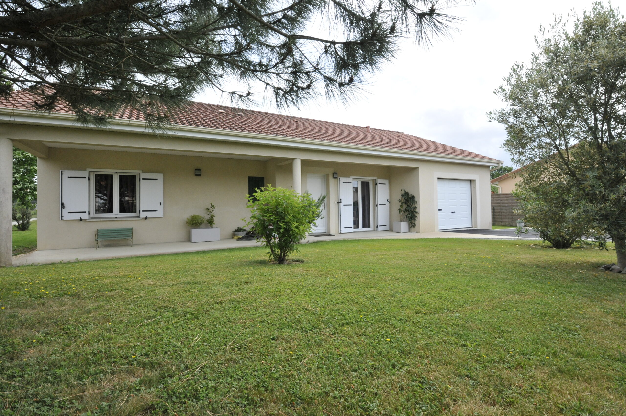 Maison de plain pieds de 96m² construite en 2009 sur Boisseuil sur terrain de 866m² – Image 5