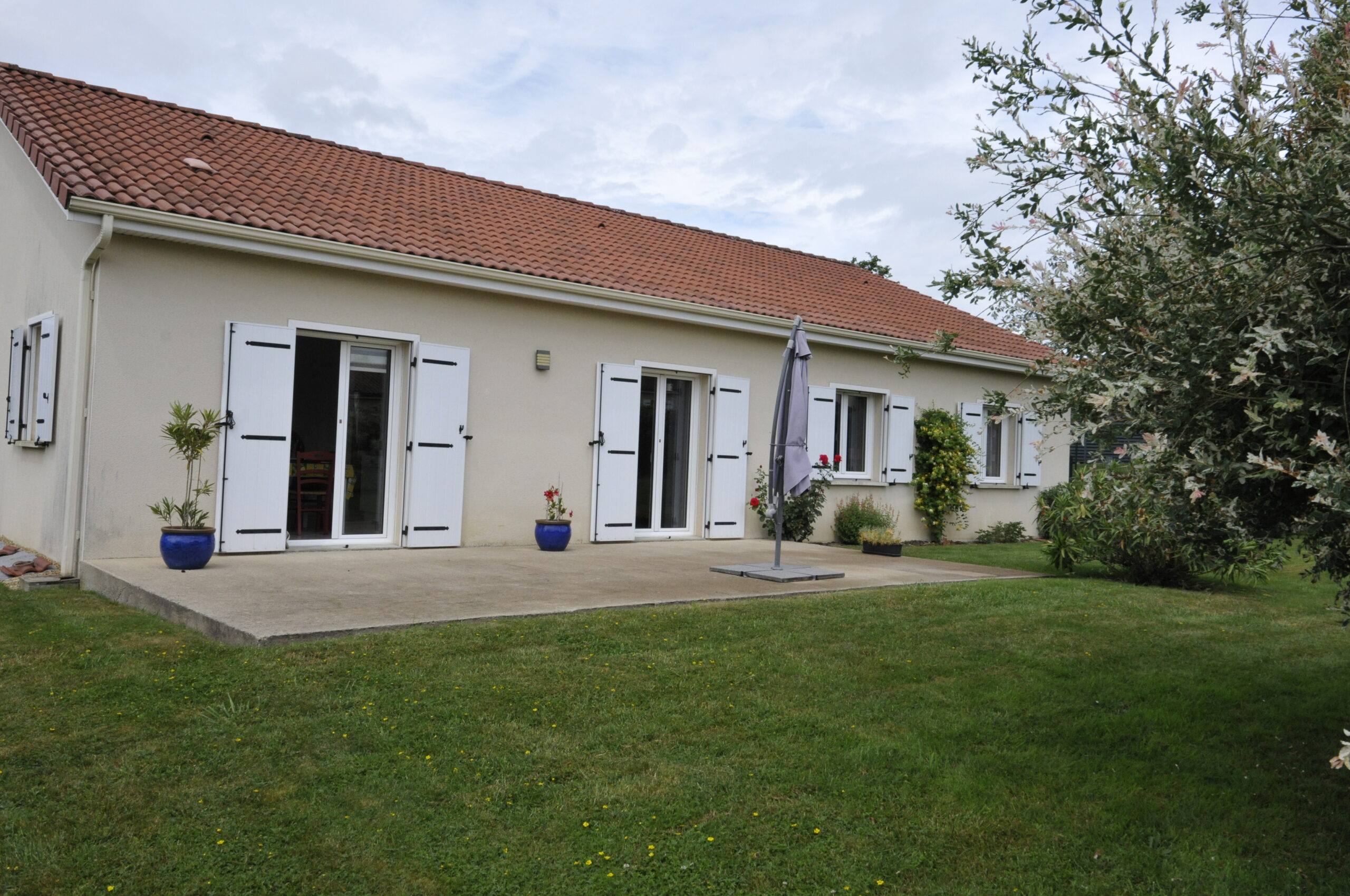 Maison de plain pieds de 96m² construite en 2009 sur Boisseuil sur terrain de 866m² – Image 8