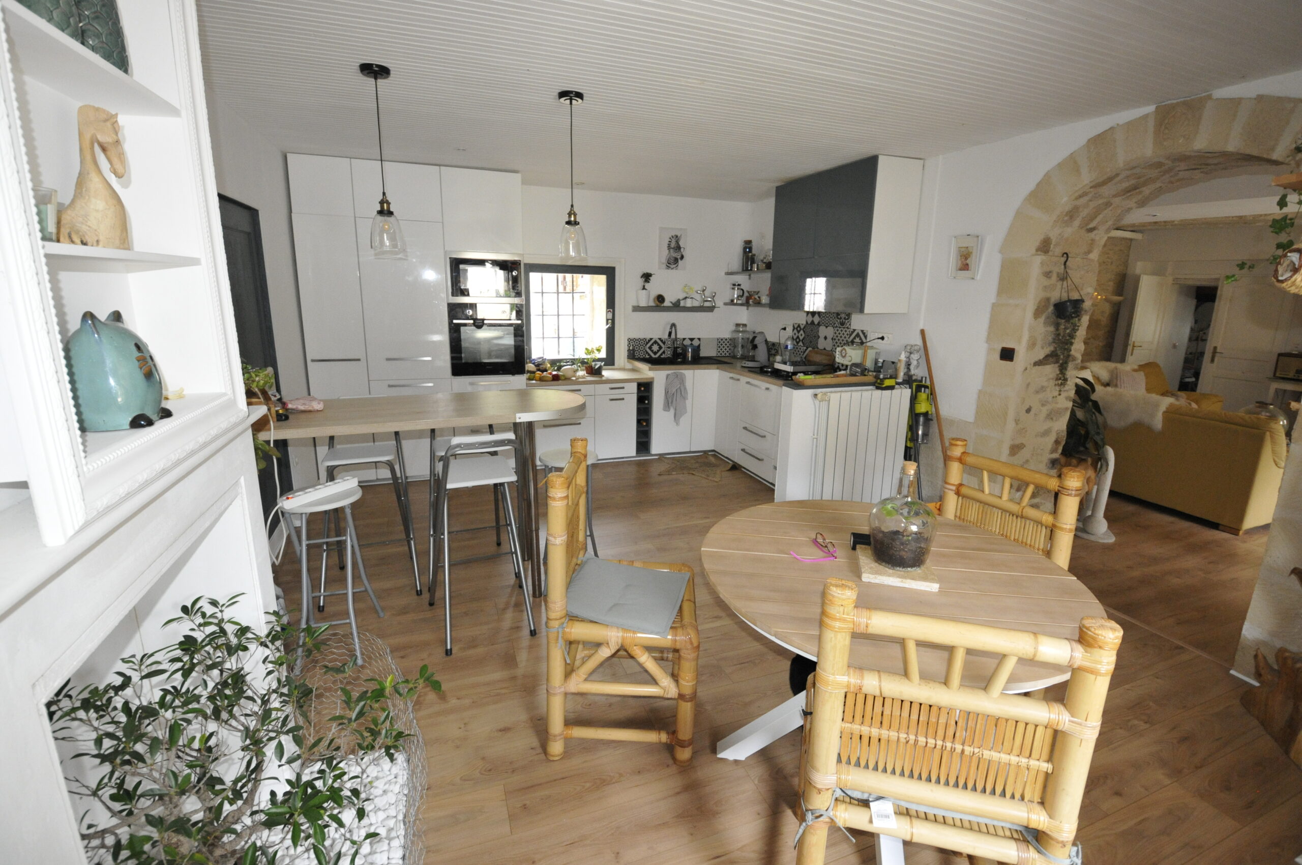 Magnifique Maison en Pierre de 157m2 à FEYTIAT. – Image 17