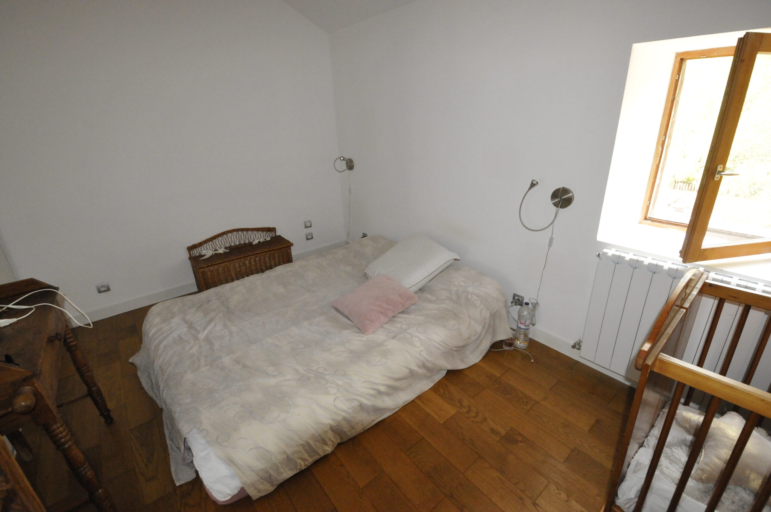 Magnifique Maison en Pierre de 157m2 à FEYTIAT. – Image 22